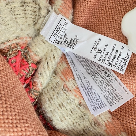 TWINSET Pullover Sweater With Embroidery and Pink Feathers Size XS New - Picture 11 of 16